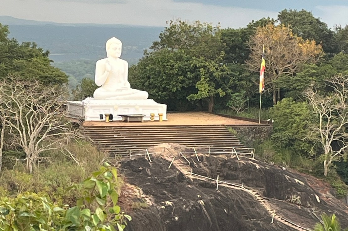 Sigiriya and steps, Buddhas and stupas